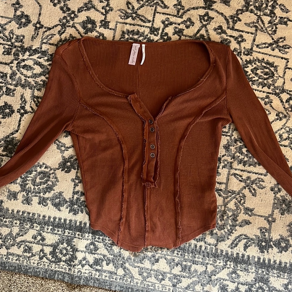 NWOT long sleeve Henley